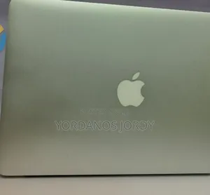 Photo - New Laptop Apple MacBook Air 2015 4GB Intel Core I5 SSD 60GB