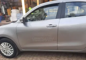 Suzuki Dzire 2022 Silver