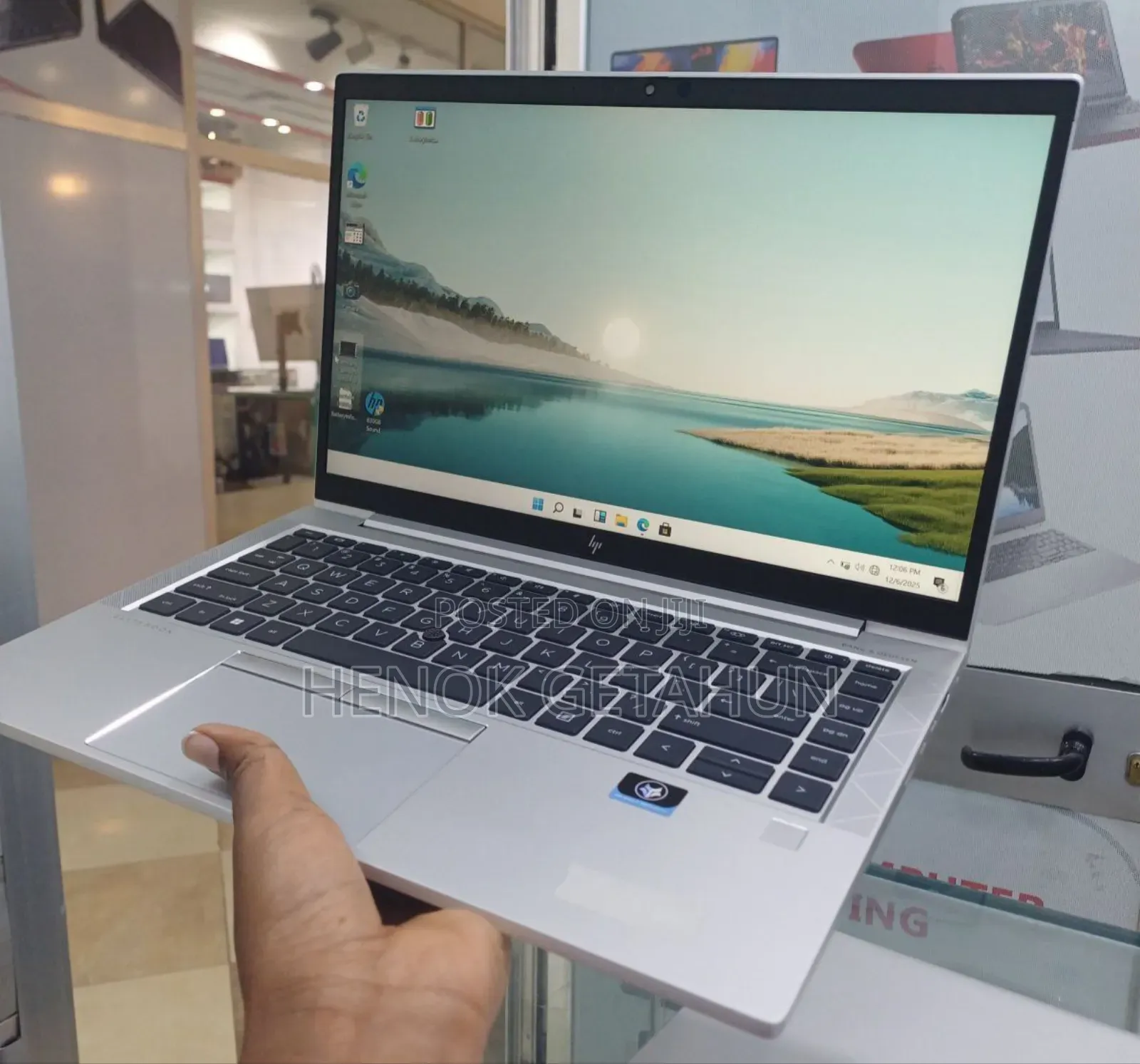 New Laptop HP EliteBook 840 G8 16GB Intel Core I7 SSD 512GB