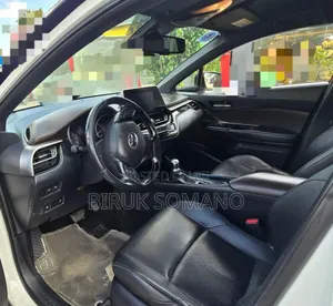 Toyota C-HR 2020 Off white