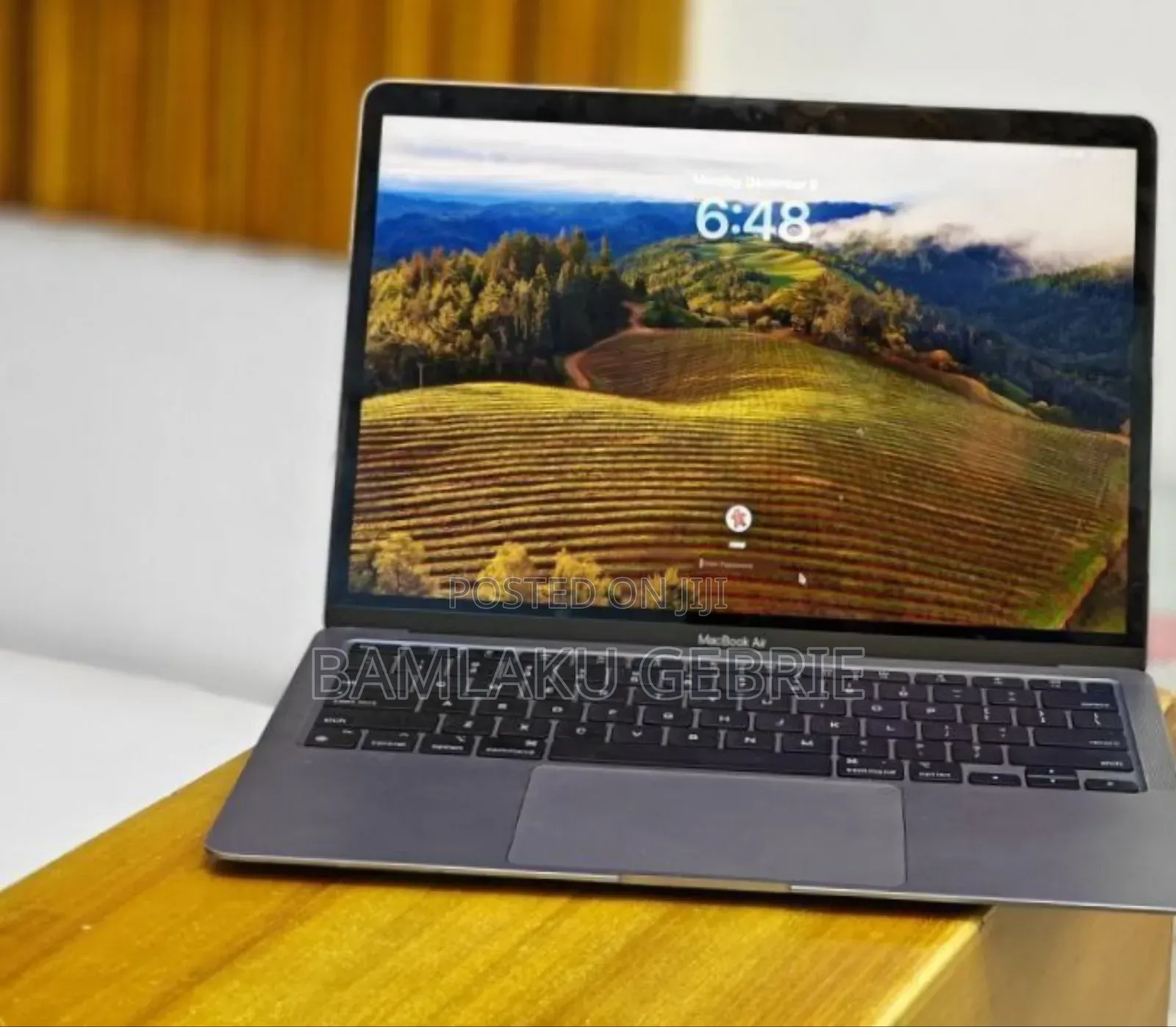 New Laptop Apple MacBook Air 2020 M1 8GB Apple M1 SSD 1T