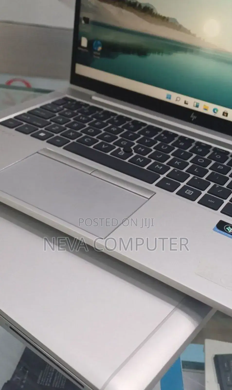 New Laptop HP EliteBook 840 G8 16GB Intel Core I7 SSD 512GB