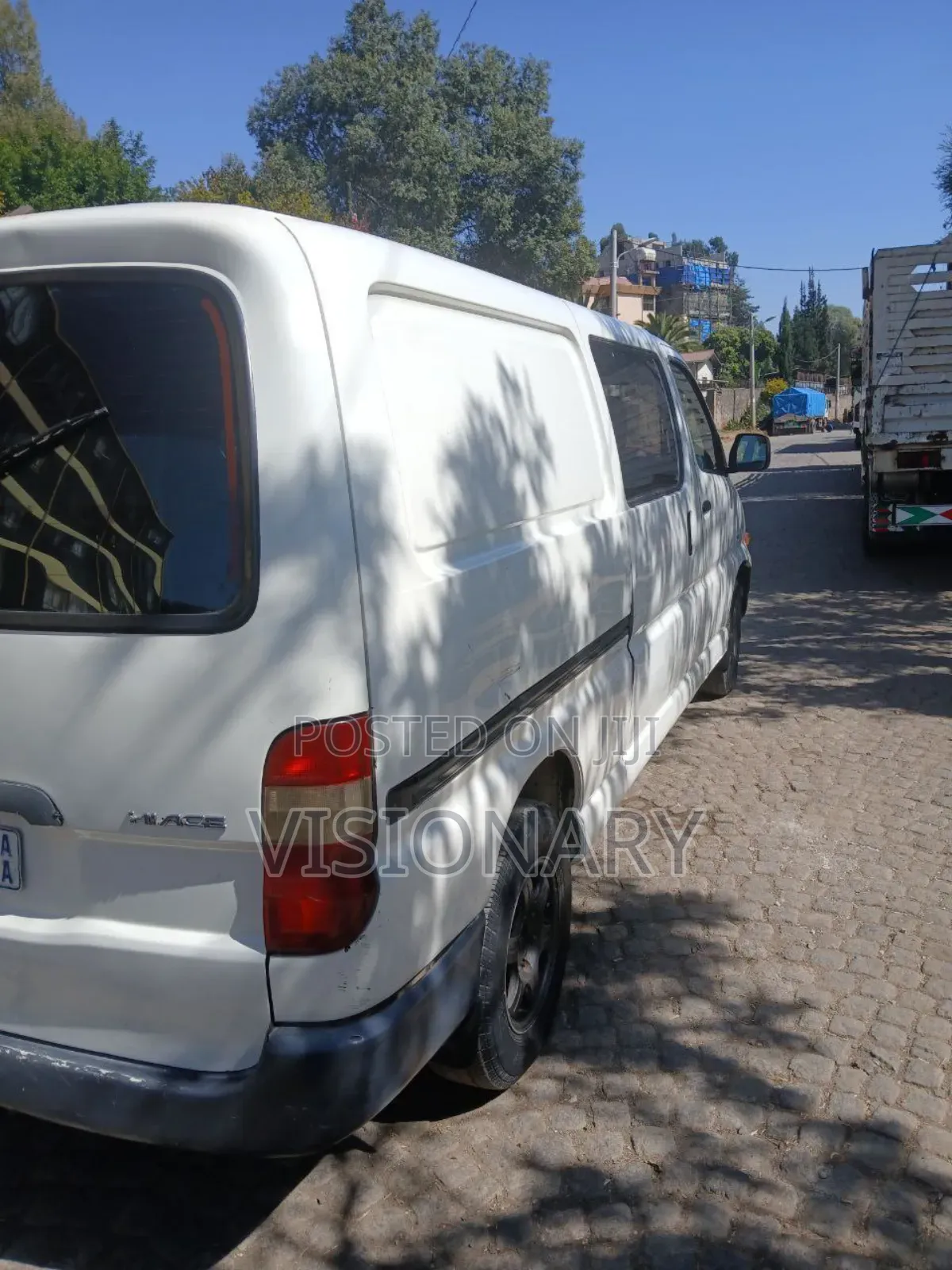Toyota HiAce 2002