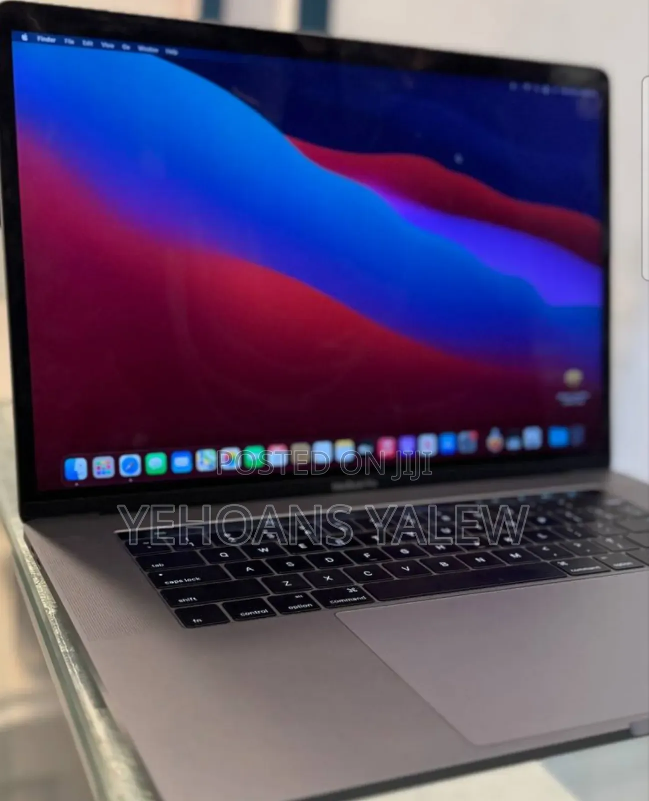 New Laptop Apple MacBook Pro 2016 16GB Intel Core I7 SSD 256GB