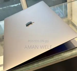 New Laptop Apple MacBook Pro 2016 16GB Intel Core I7 SSD 256GB