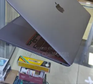 Photo - New Laptop Apple MacBook Pro 8GB Apple M2 SSD 256GB