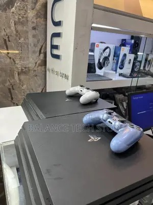 Photo - Playstation 4