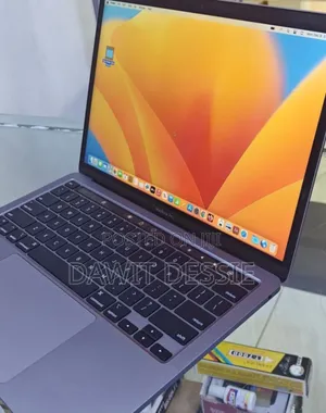 New Laptop Apple MacBook Pro 8GB Apple M2 SSD 256GB