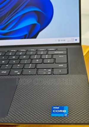 New Laptop Dell Precision 5570 16GB Intel Core I7 SSD 512GB