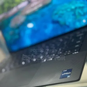 New Laptop Dell Precision 5540 16GB Intel Core i7 SSD 1T