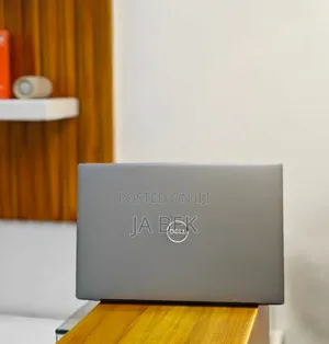 New Laptop Dell Precision 5570 16GB Intel Core I7 SSD 512GB