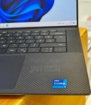 New Laptop Dell Precision 5570 16GB Intel Core I7 SSD 512GB