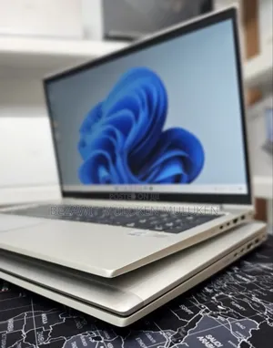 New Laptop HP EliteBook 850 G8 16GB Intel Core I5 SSD 512GB