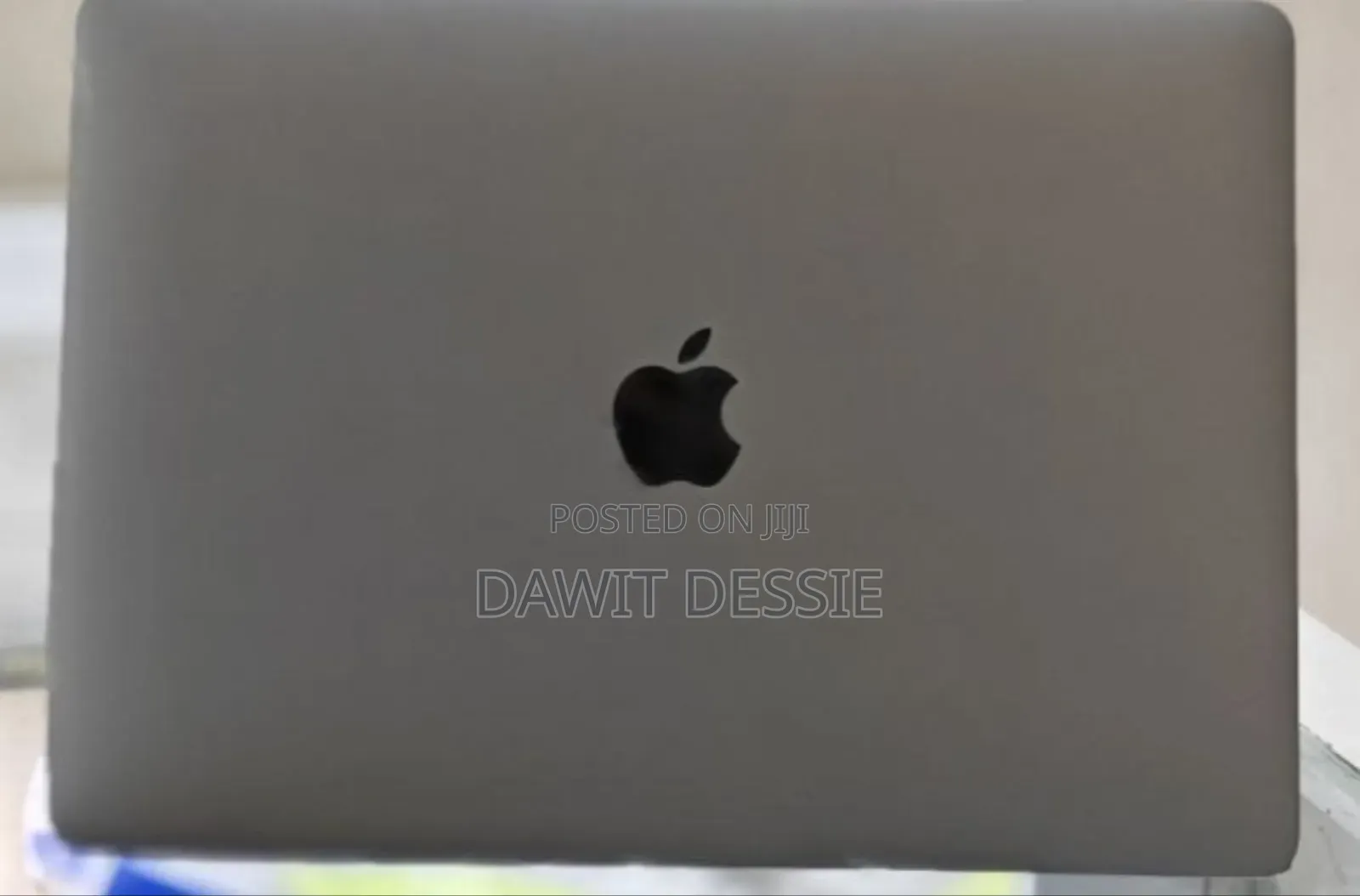 New Laptop Apple MacBook Air 2020 M1 8GB Apple M1 SSD 1T