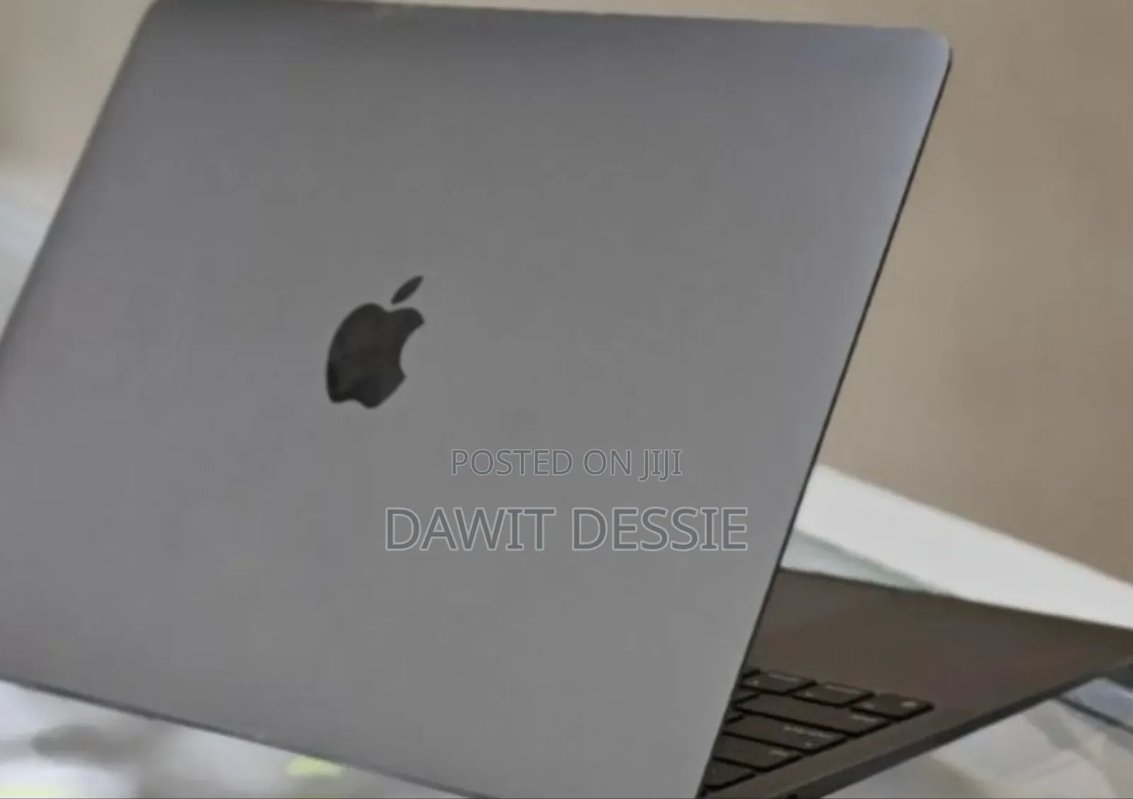 New Laptop Apple MacBook Air 2020 M1 8GB Apple M1 SSD 1T