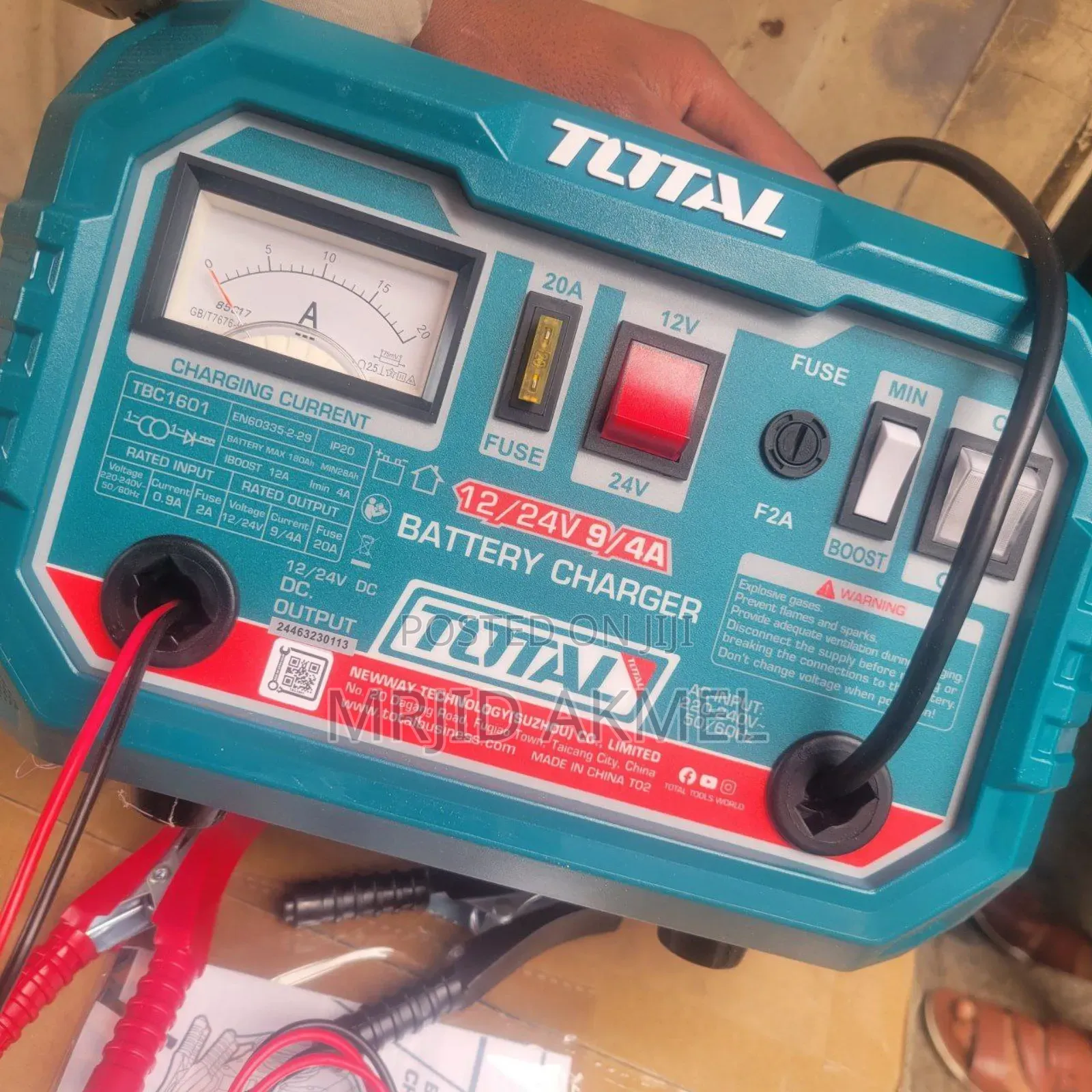 Total Min Battery Charger12v/24v