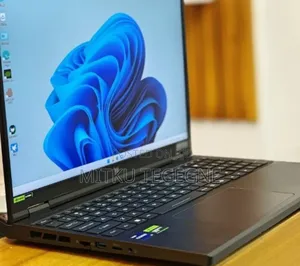 Photo - New Laptop Acer Predator Helios Neo 16 16GB Intel Core I9 SSD 1T