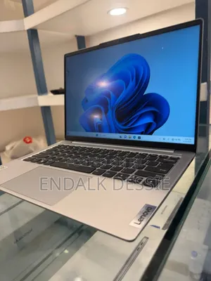 New Laptop Lenovo 16GB Intel Core I5 SSD 512GB