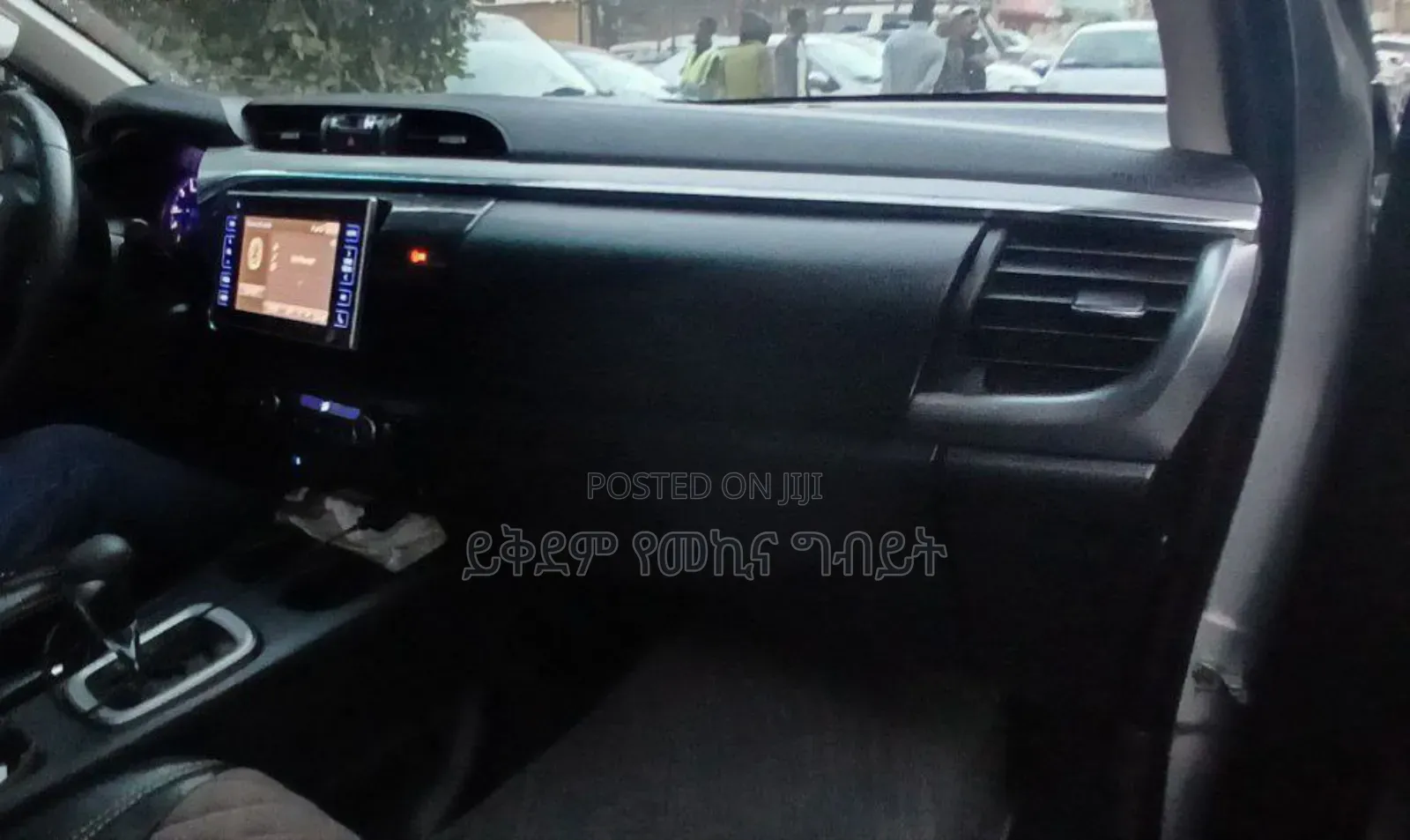 Toyota Hilux Revo Double Cab Deisel 2.4 AWD 2017 Silver