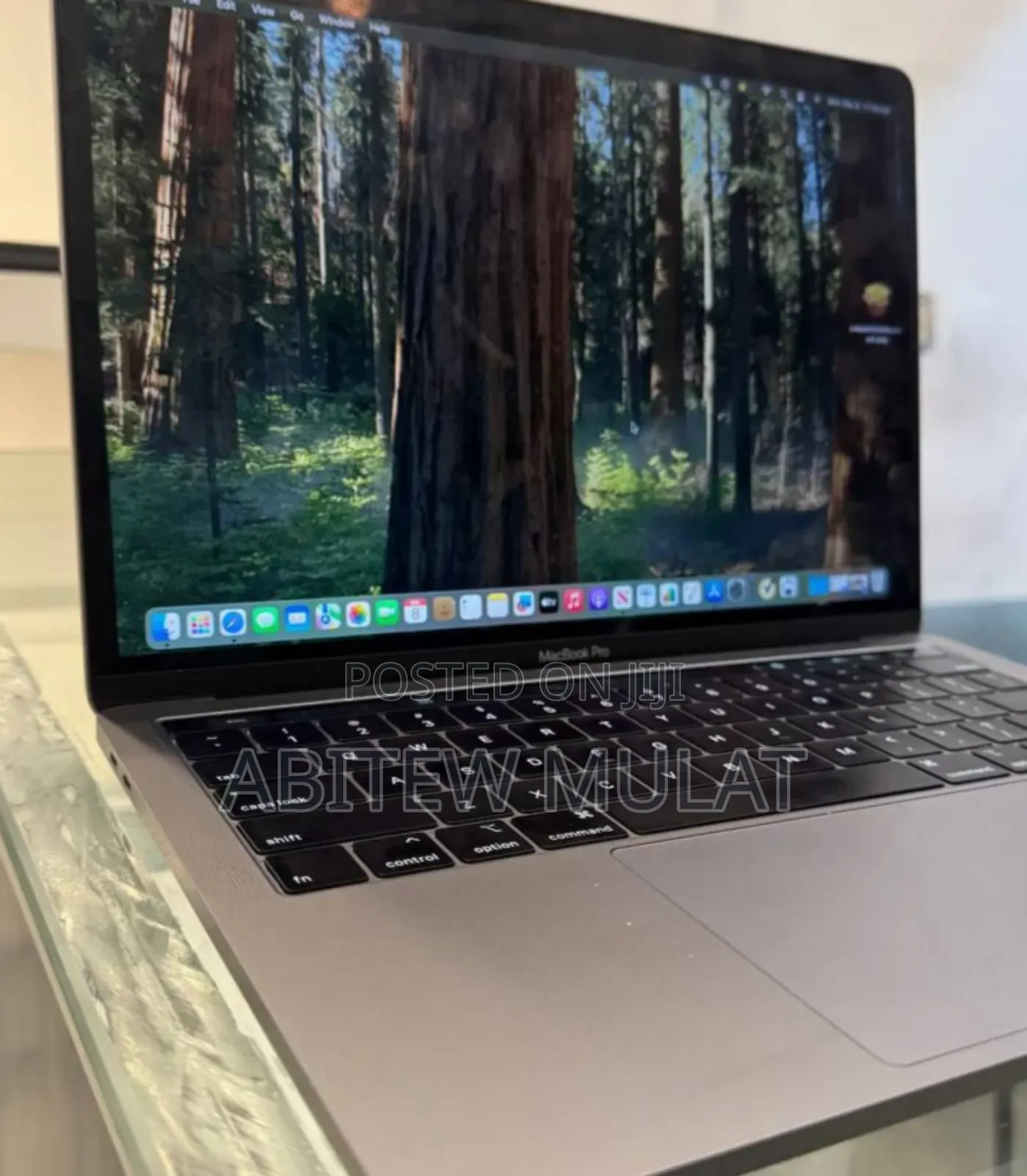 New Laptop Apple MacBook Pro 2019 8GB Intel Core I5 SSD 512GB