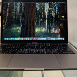 New Laptop Apple MacBook Pro 2019 8GB Intel Core I5 SSD 512GB