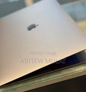 New Laptop Apple MacBook Pro 2016 16GB Intel Core I7 SSD 256GB