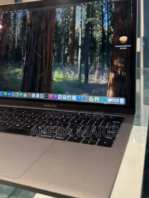 Photo - New Laptop Apple MacBook Pro 2019 8GB Intel Core I5 SSD 512GB