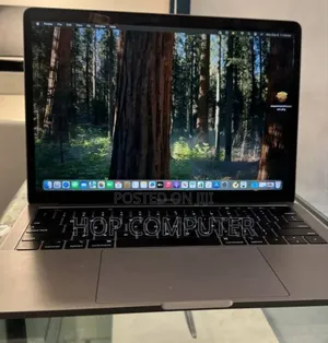 New Laptop Apple MacBook Pro 2019 8GB Intel Core I5 SSD 512GB