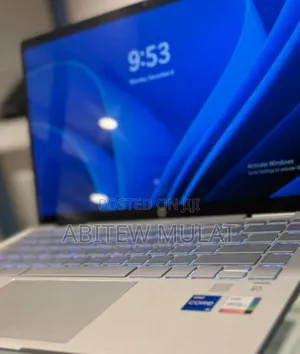 New Laptop HP Pavilion X360 8GB Intel Core I5 SSD 512GB