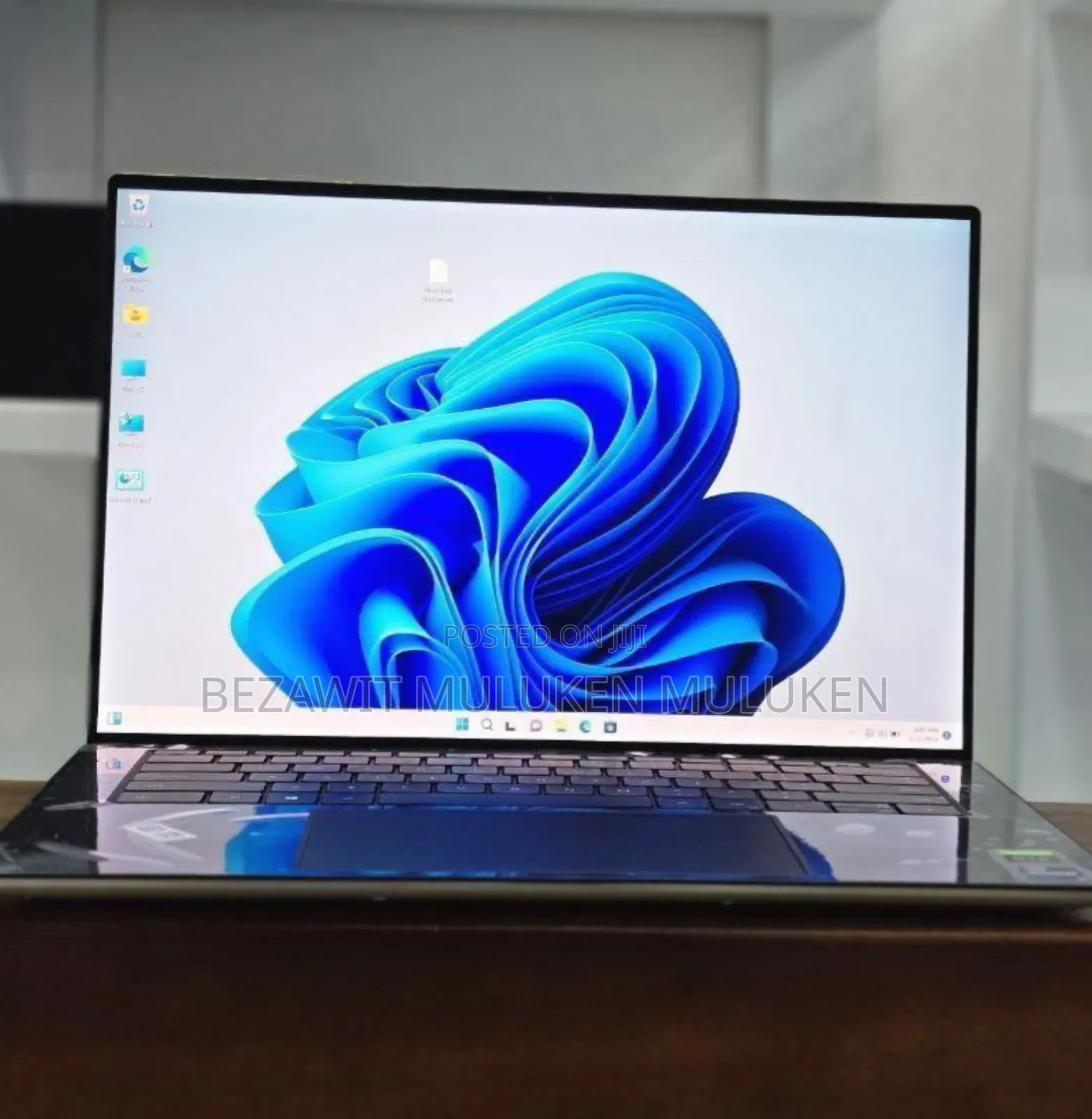 New Laptop Dell XPS 15 32GB Intel Core I7 SSD 512GB