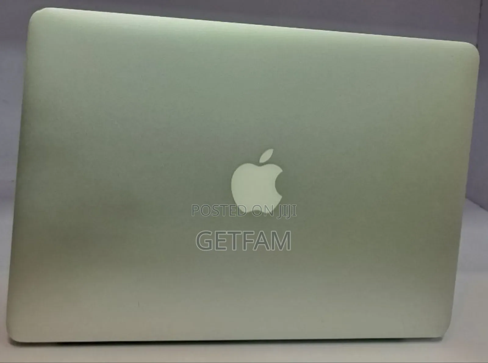 New Laptop Apple MacBook Air 2012 4GB Intel Core I5 SSD 640GB