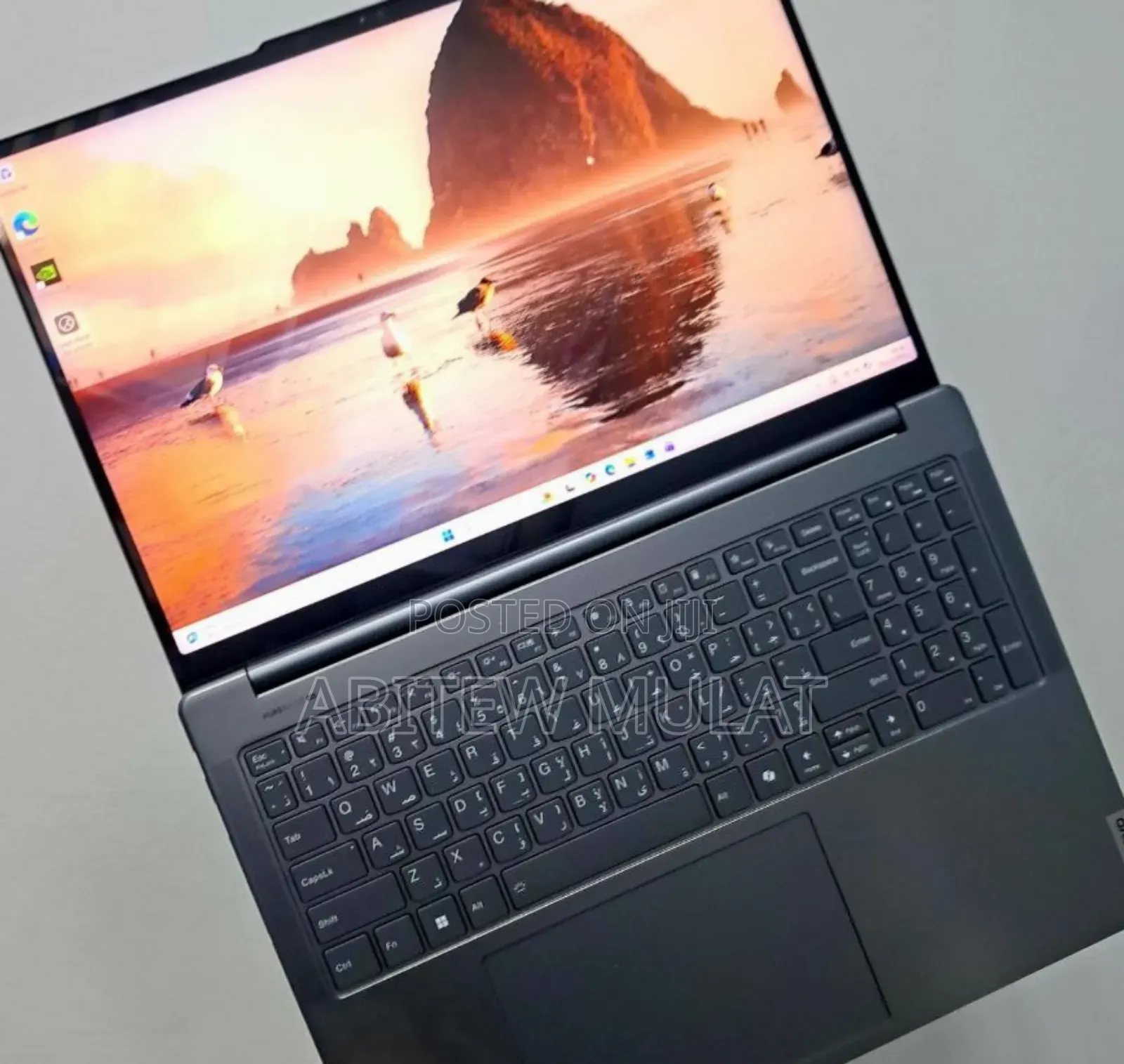New Laptop Lenovo Yoga 9i 32GB Intel Core Ultra 9 SSD 1T