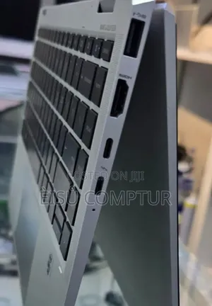 New Laptop HP EliteBook 1040 G8 16GB Intel Core i7 SSD 512GB