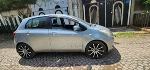 Toyota Yaris 2007 Silver