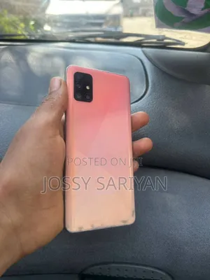 Photo - Samsung Galaxy A51 128 GB Pink