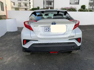 Toyota C-HR 2023 White