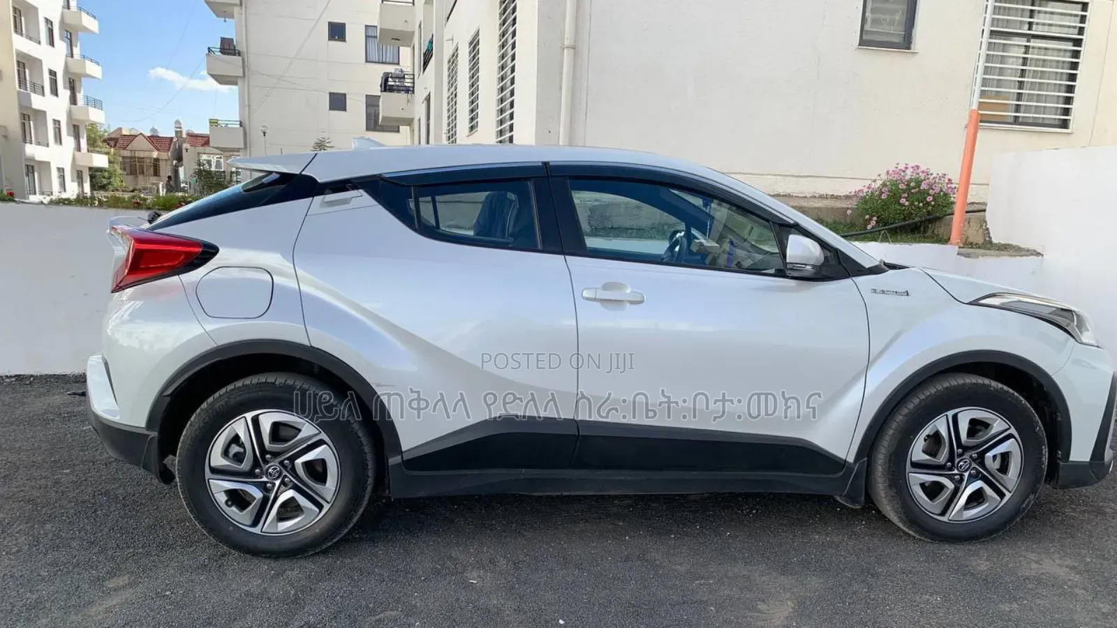Toyota C-HR 2023 White