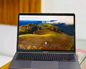 Photo - New Laptop Apple MacBook Air 2020 M1 8GB AMD Ryzen 5 SSD 1T