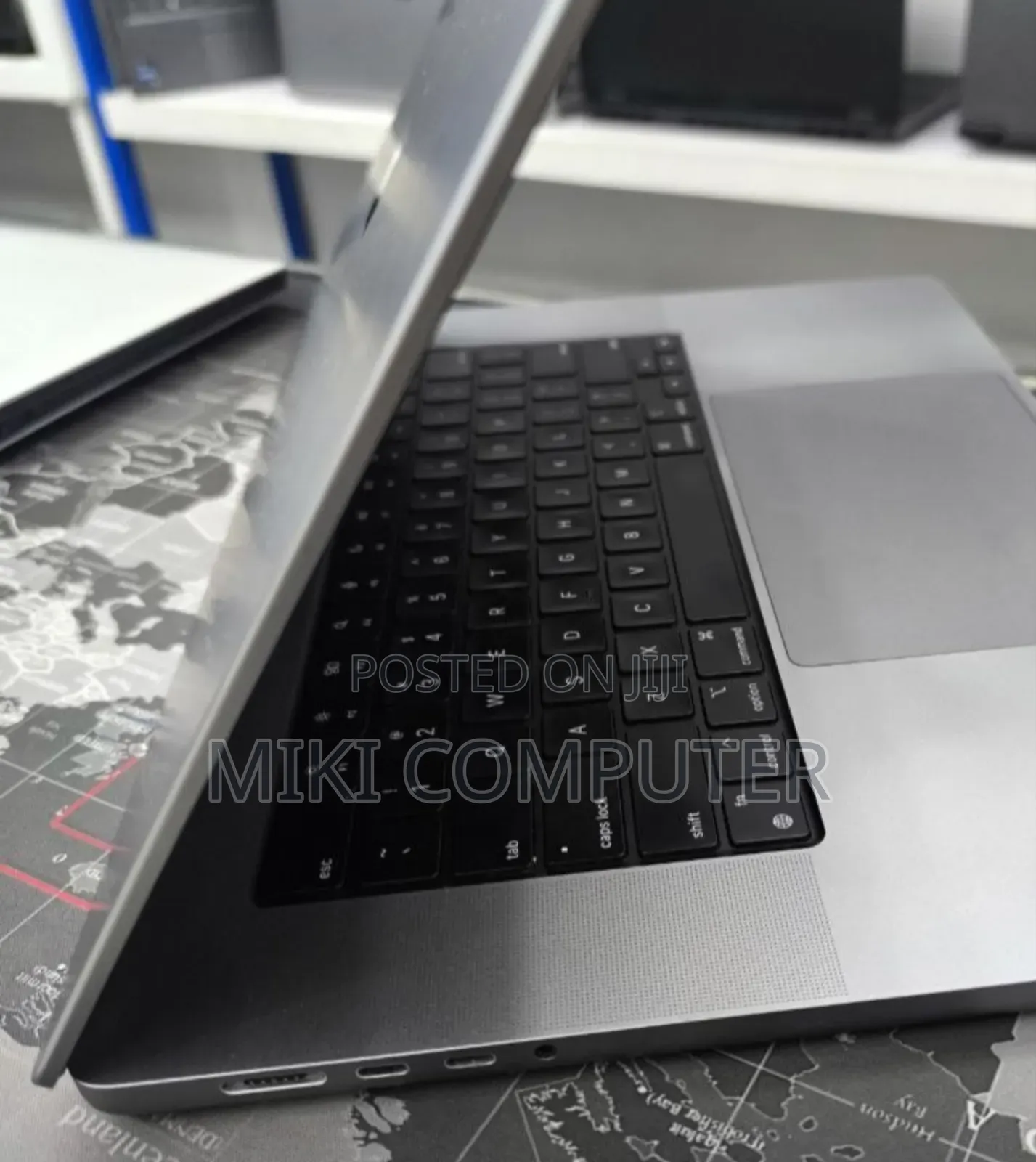 New Laptop Apple MacBook Pro M1 64GB Intel SSD 1T