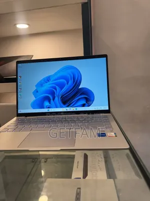 New Laptop HP Pavilion 15 8GB Intel Core I5 SSD 512GB