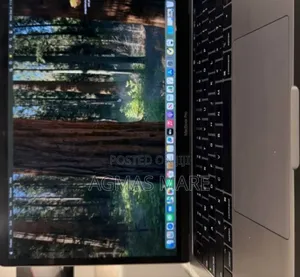 New Laptop Apple MacBook Pro 2019 8GB Intel Core i5 SSD 512GB