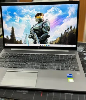 New Laptop HP ZBook Create G7 16GB Intel Core I7 SSD 512GB