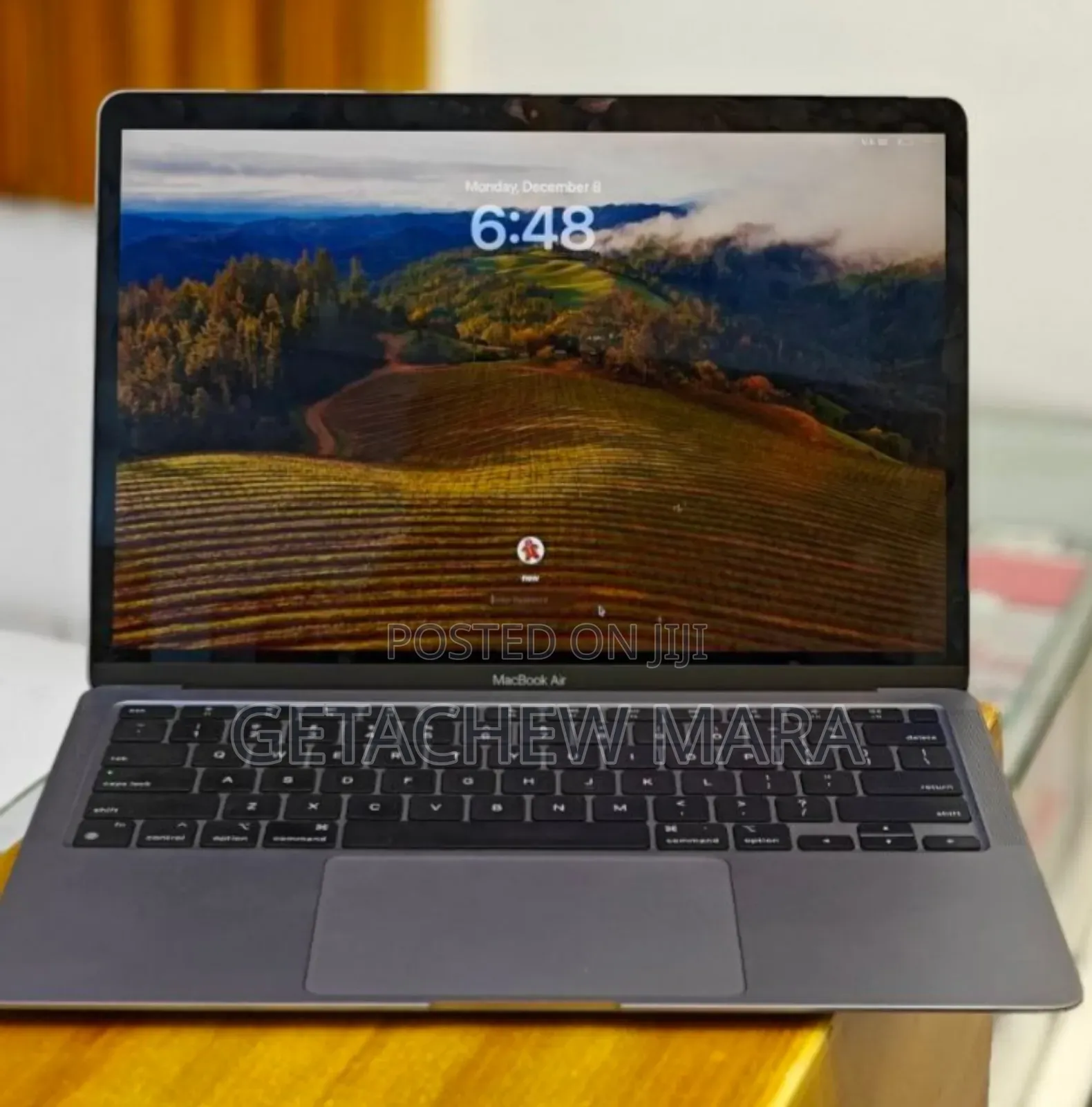 New Laptop Apple MacBook Air 2020 M1 8GB Intel SSD 1T