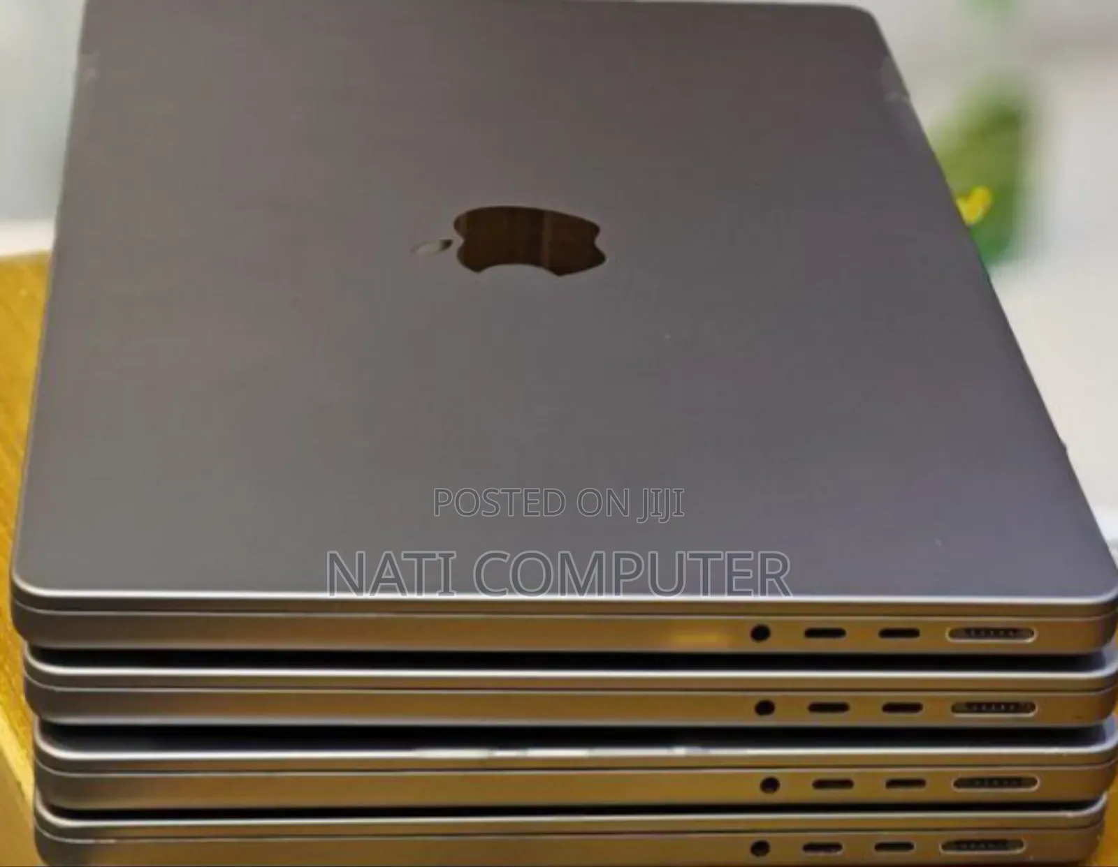 New Laptop Apple MacBook Pro M1 32GB Intel Core i7 SSD 512GB