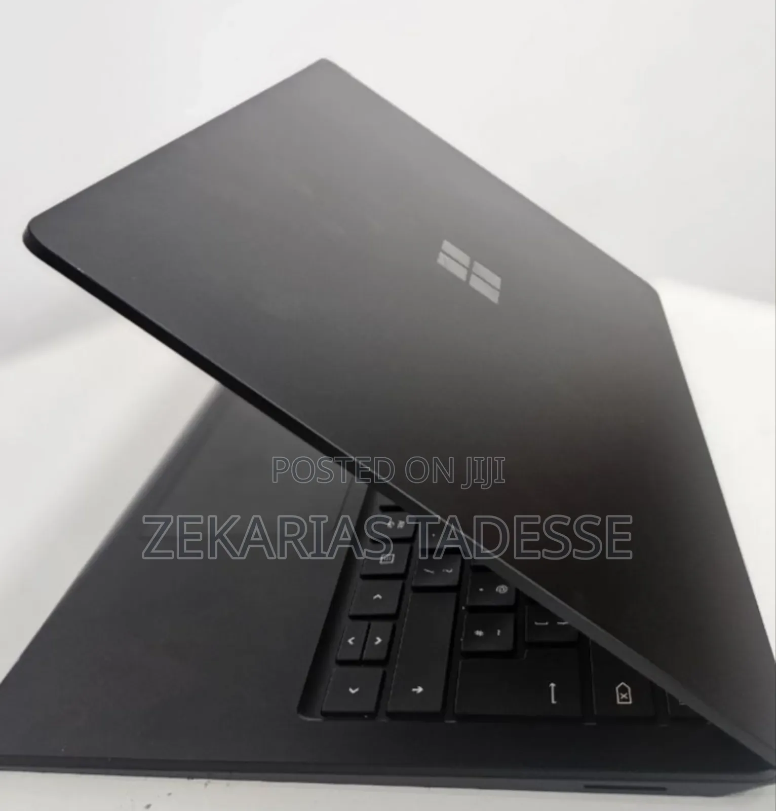 New Laptop Microsoft Surface 16GB Intel Core I7 SSD 512GB