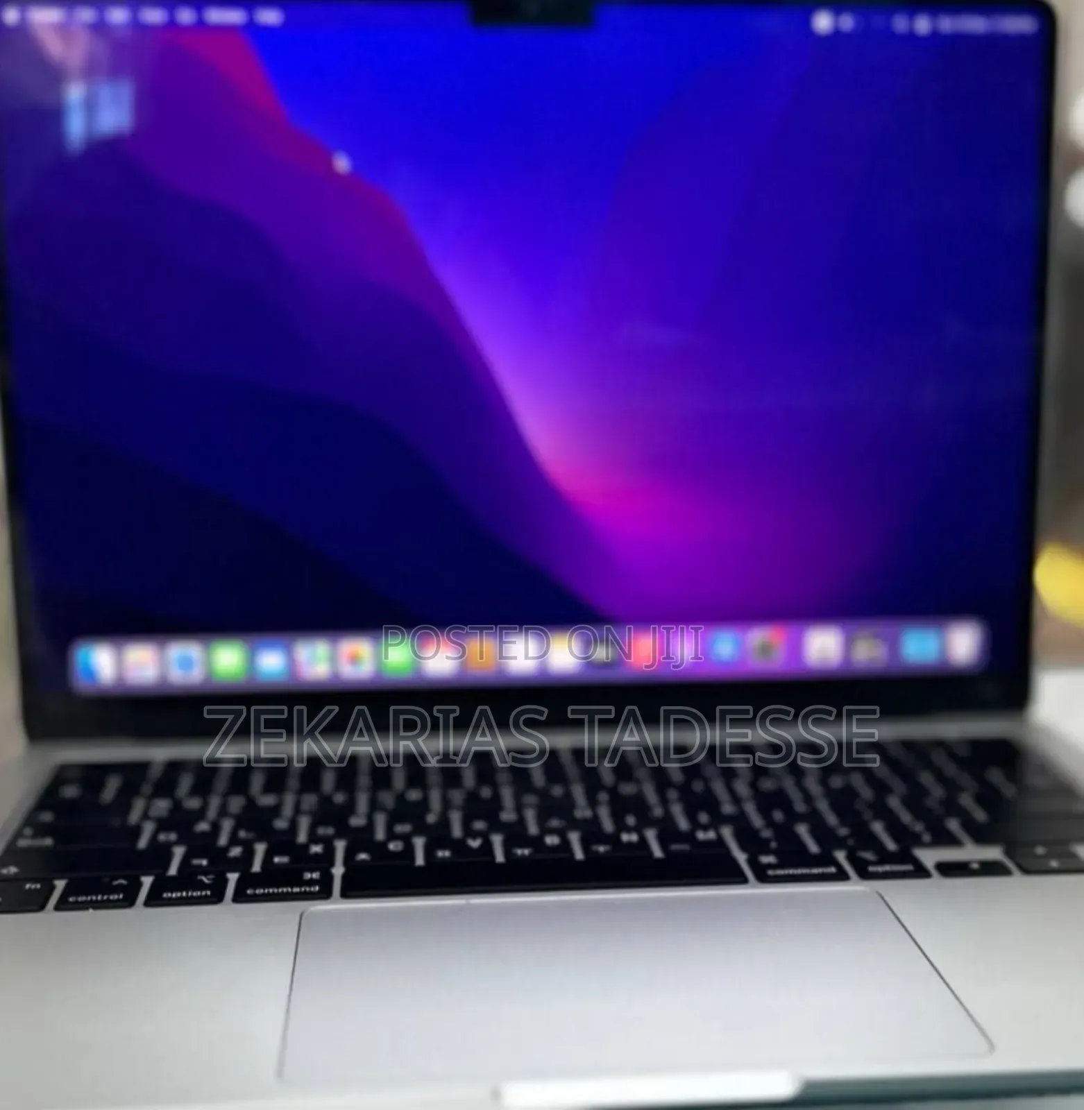 New Laptop Apple MacBook Air 2022 M2 8GB Apple M2 SSD 256GB