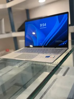 New Laptop HP Pavilion 13 X360 8GB Intel Core I5 SSD 512GB