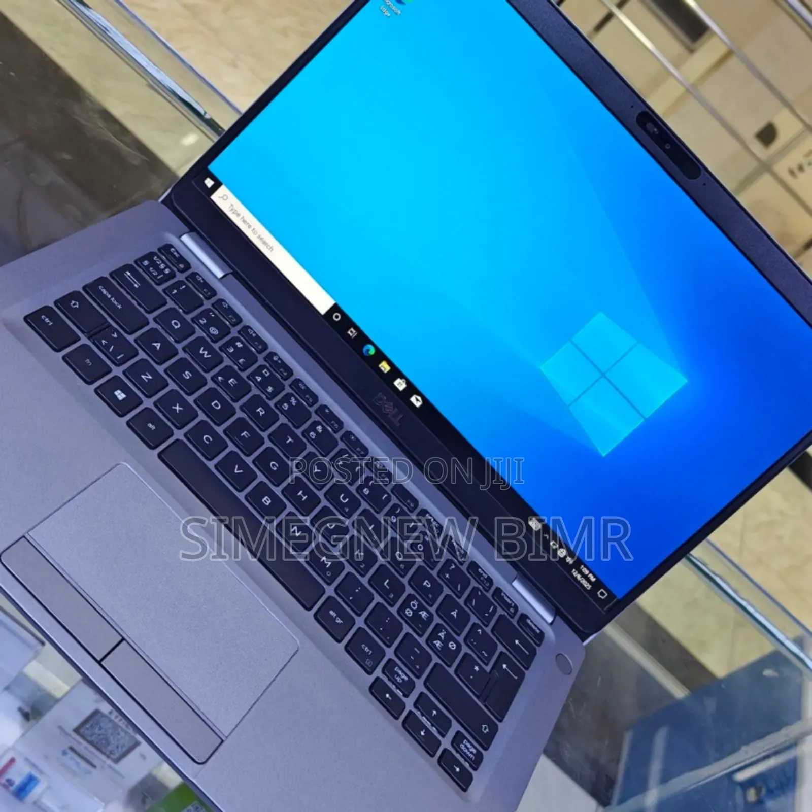 New Laptop Dell Latitude 5310 8GB Intel Core I5 SSD 256GB