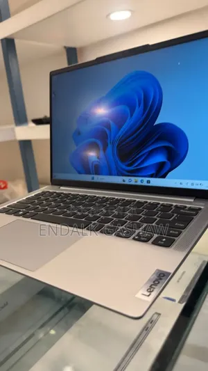 New Laptop Lenovo Ideapad 3 16GB Intel Core I5 SSD 512GB