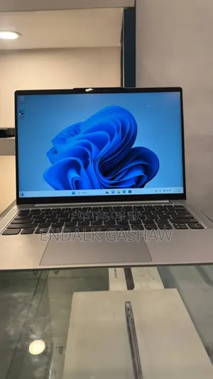 New Laptop Lenovo Ideapad 3 16GB Intel Core I5 SSD 512GB